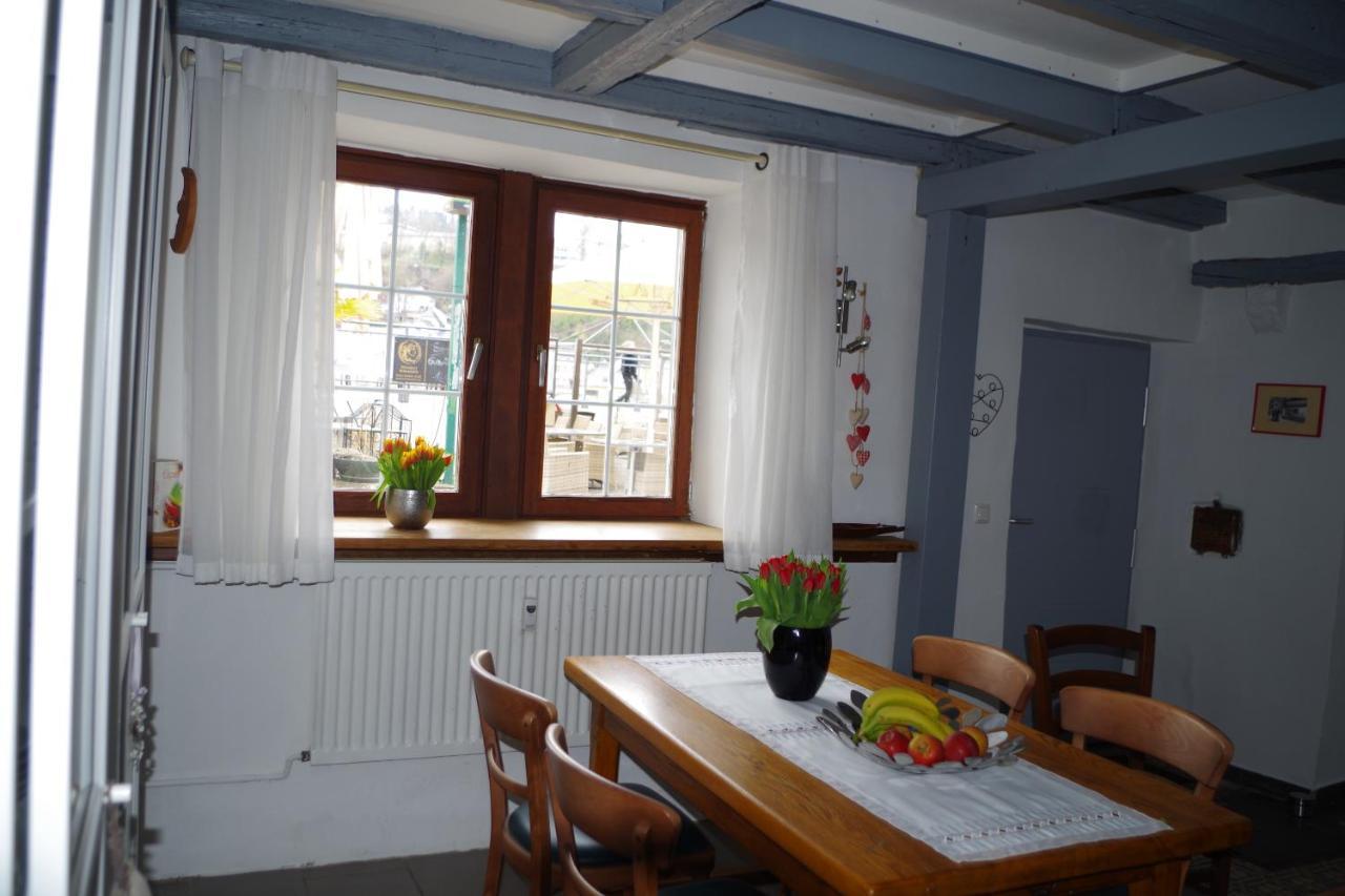 Wohnen Am Trierer Moselufer Apartment Ngoại thất bức ảnh