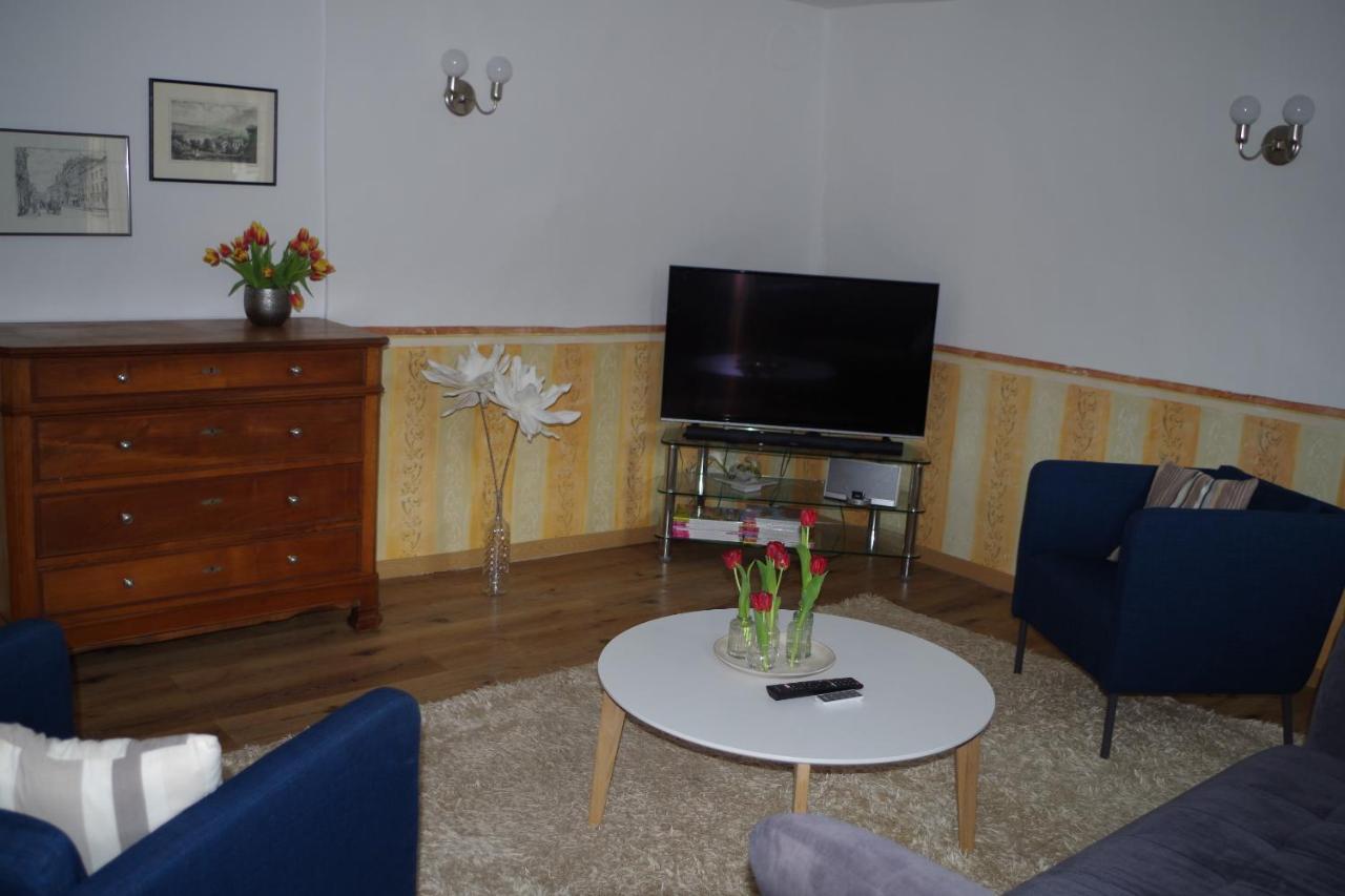 Wohnen Am Trierer Moselufer Apartment Ngoại thất bức ảnh